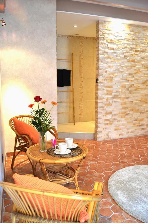 Domaine De Et Hotel Vandenesse-en-Auxois